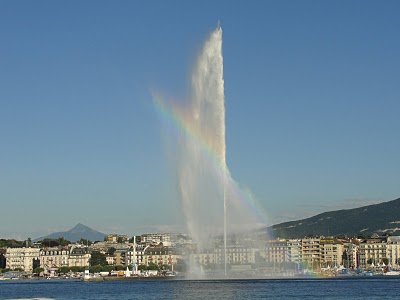 Water fountain in Geneva lake